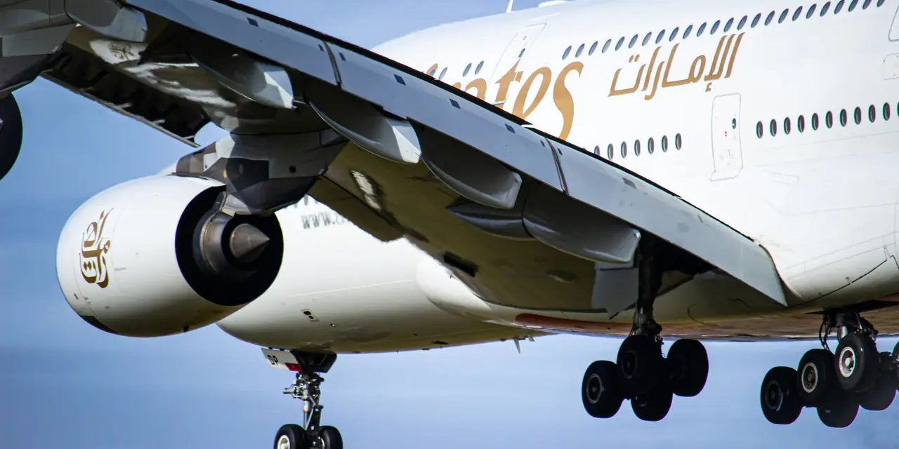 Your Business's Foundation: Preparing for the UK-to-UAE Migration Wave